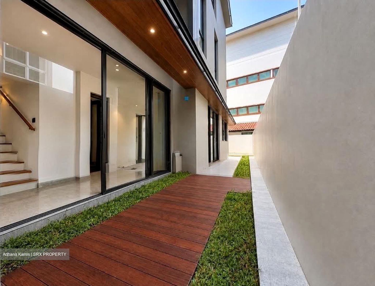 Lorong M Telok Kurau (D15), Semi-Detached #592383991